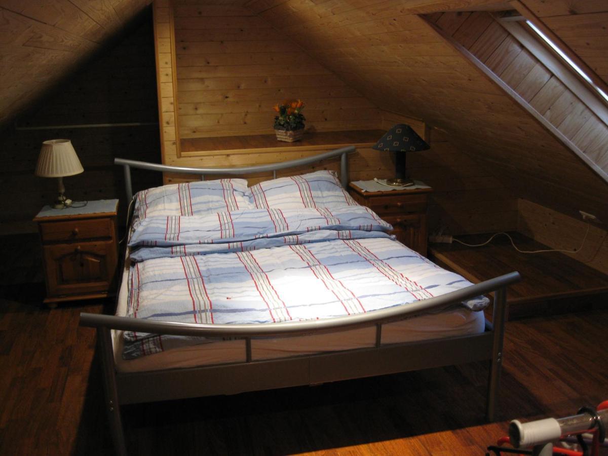 Ferienwohnung Aurich Sandhorst Eg Mit Terrasse Und Kleinem Garten Ngoại thất bức ảnh