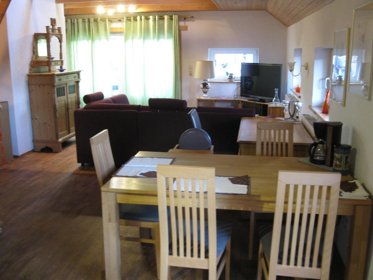 Ferienwohnung Aurich Sandhorst Eg Mit Terrasse Und Kleinem Garten Ngoại thất bức ảnh
