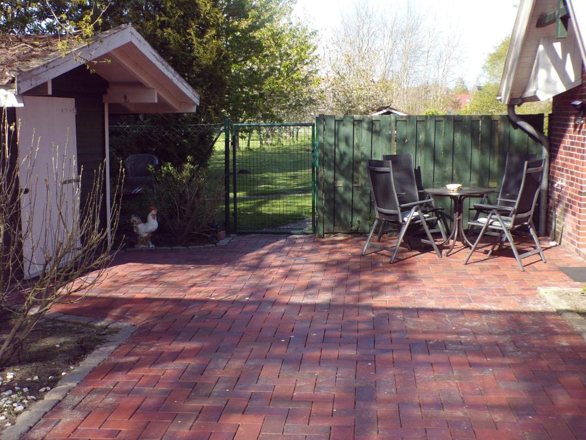 Ferienwohnung Aurich Sandhorst Eg Mit Terrasse Und Kleinem Garten Ngoại thất bức ảnh